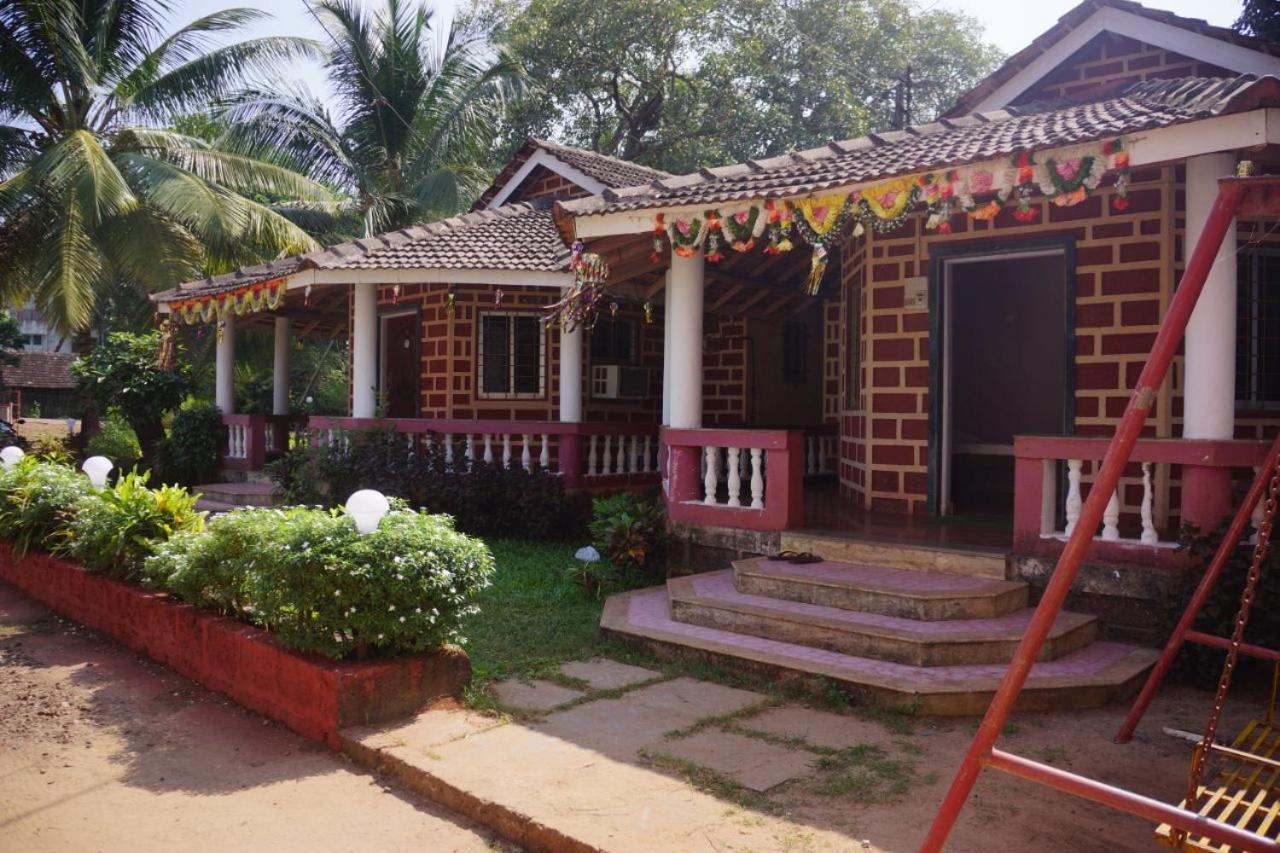 Yash Garden Residency Hotel Ganpatipule Exterior foto